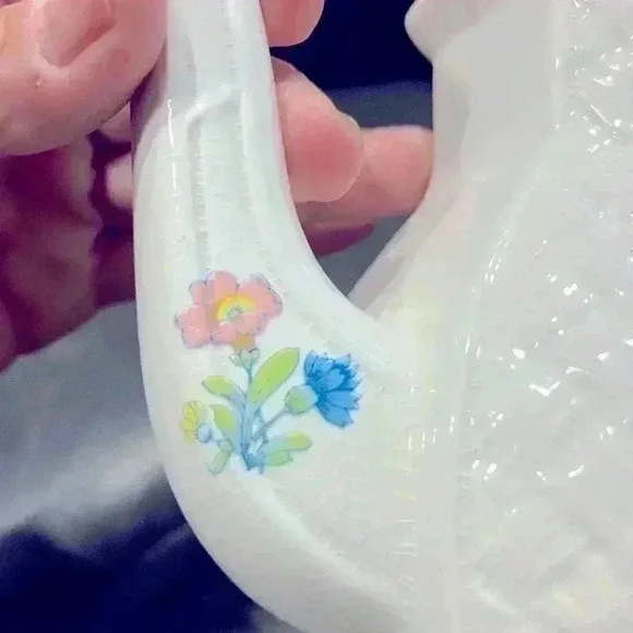 Trentham by Arthur Wood Floral White Teapot from England - Picture 8 of 12